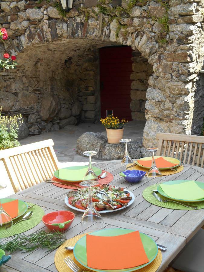 Le Mas De Ribard Breau-et-Salagosse Exterior photo